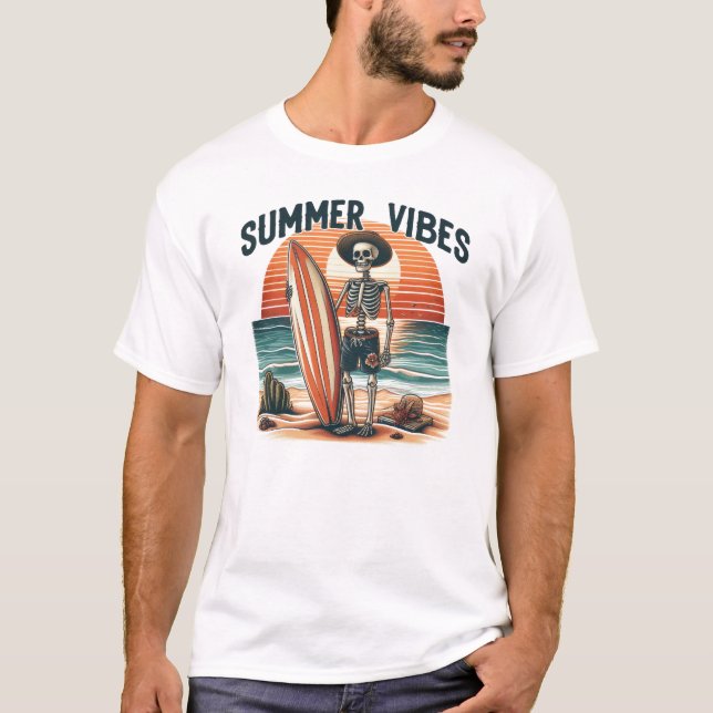 Camiseta Summer Vibes Skeleton Surfer Sunset Beach Design (Frente)