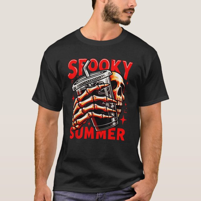 Camiseta Summerwin Spooky Summer Snarky Skeleton Café Ha (Frente)