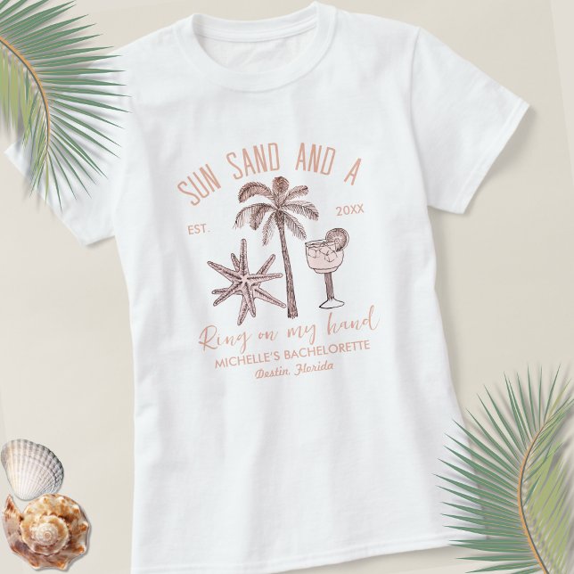 Camiseta Sun Sand E Um Anel Na Minha Mão Brincam Festa Bach (Criador carregado)