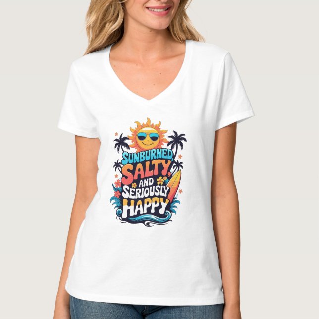 Camiseta Sunburned Salty and Happy – Retro Beach Vibes (Frente)