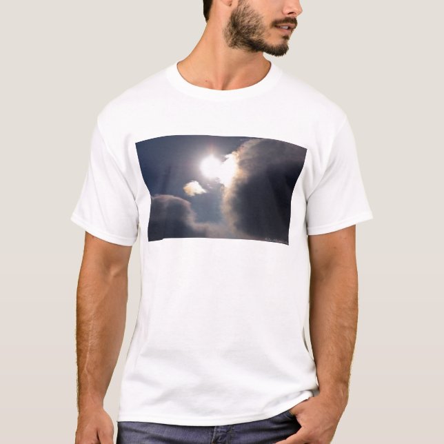 Camiseta Sundog Rainbow Cloud Burst Roupa e presentes (Frente)