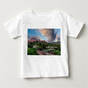Camiseta Sunrise Toddler Giant Giant Sleeping do C