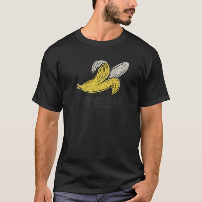 Camiseta Sunset Beach, NC Summertime Vacationing Banana Pre (Frente)