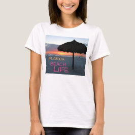 Camiseta Sunset na praia da Flórida Branca