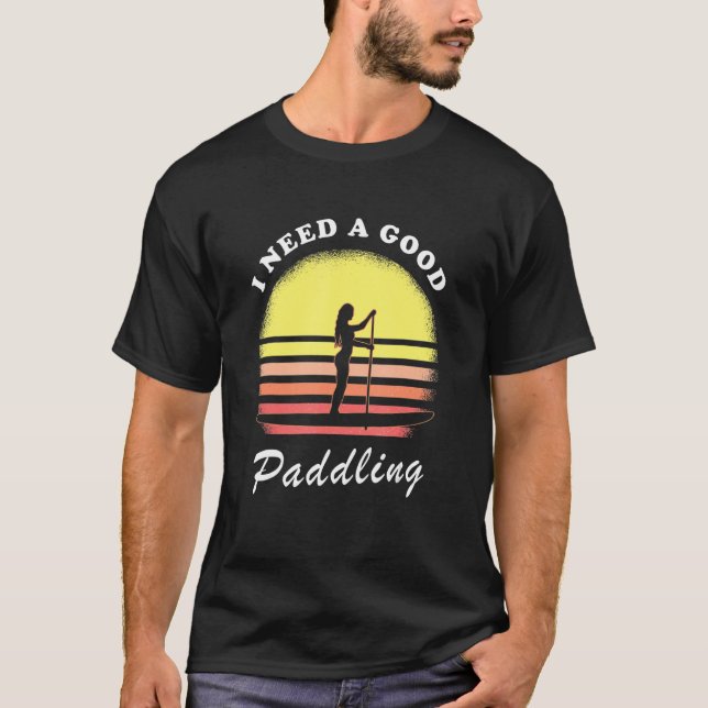 Camiseta SUP Surfer Retro Sunset I Need A Good Stand Up Pad (Frente)