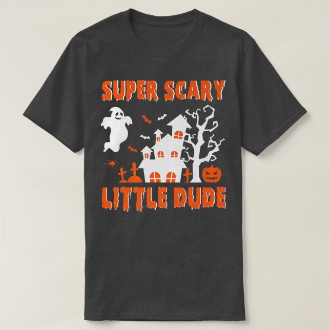 Camiseta Super Assustador Pequeno Figurino de Halloween (Frente do Design)