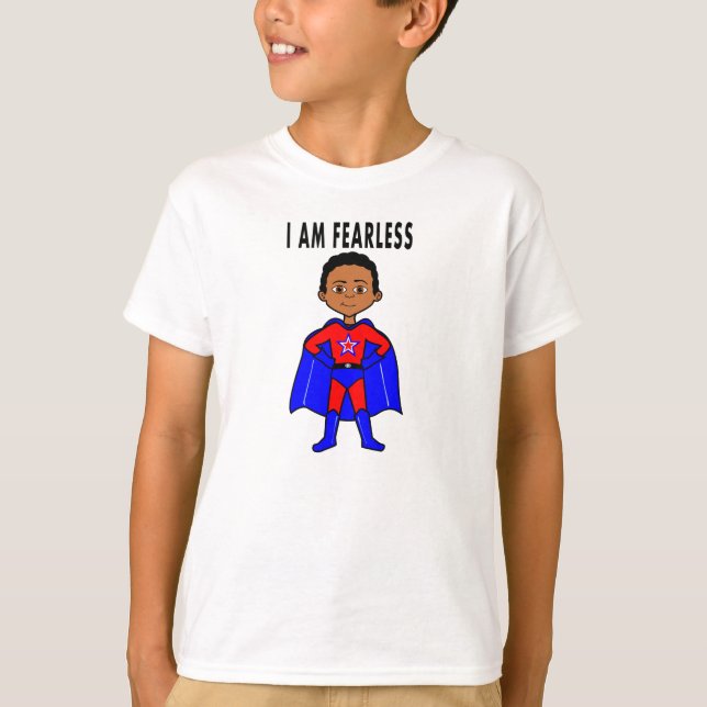 Camiseta Super-herói EU SOU t-shirt SEM MEDO para meninos (Frente)
