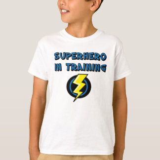 Camiseta Super-herói no treinamento