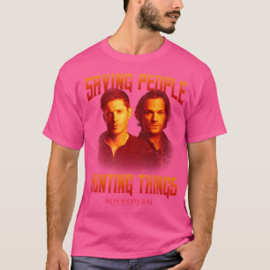 Camiseta Super-Natural Dean Sam Salvando Pessoas caçando co