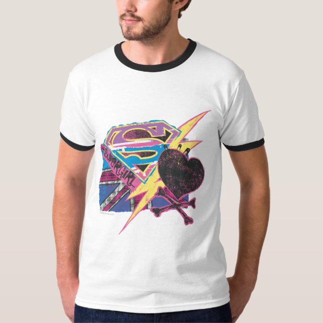 Camiseta Supergirl Flag e Crossbones (Frente)