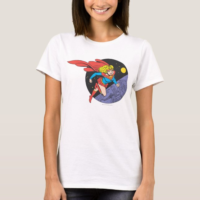 Camiseta Supergirl salta no espaço (Frente)