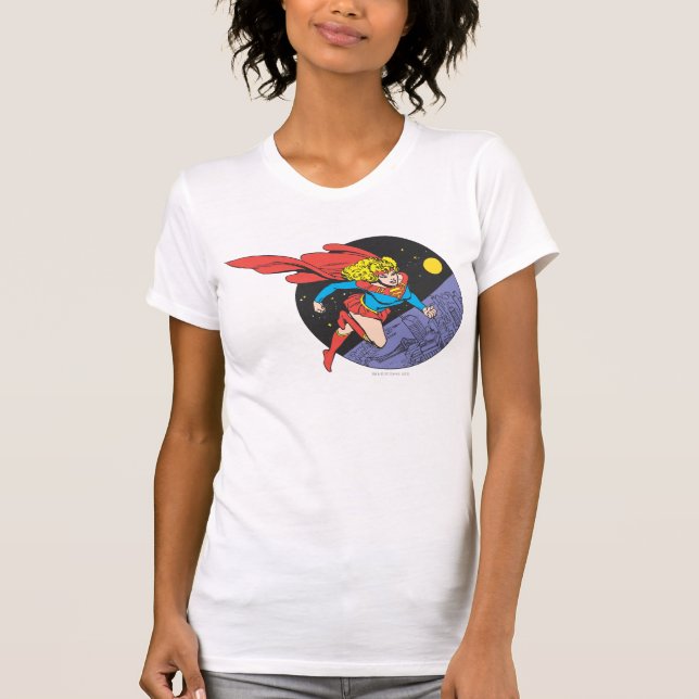 Camiseta Supergirl salta no espaço (Frente)