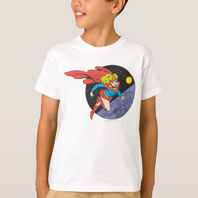 Camiseta Supergirl salta no espaço (Frente)