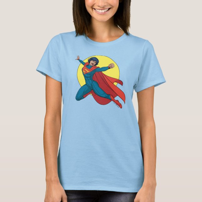 Camiseta Supergirl voando com roupa azul (Frente)