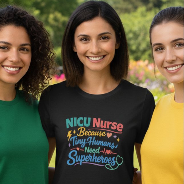 Camiseta Superheroínas Enfermeiras da UTI Neonatal (Criador carregado)