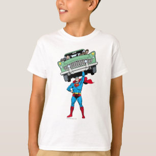 Camiseta Superman segura carro