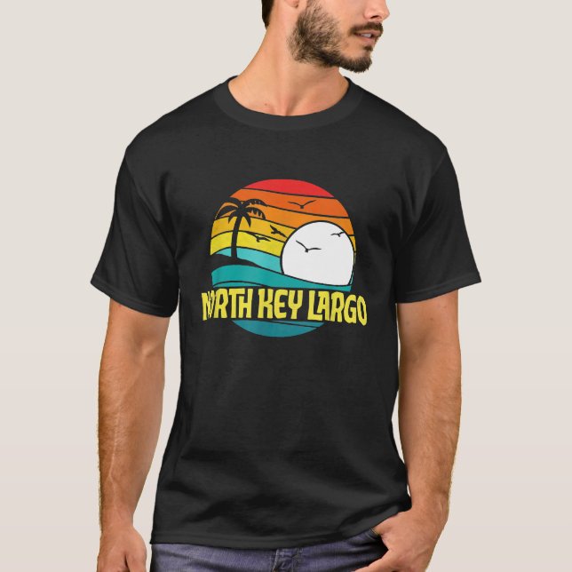 Camiseta Surf 80s Largo Sol com Chave Norte Retroativa (Frente)