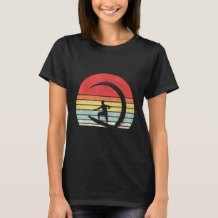 Camiseta Surf De Navegação Por Ondas De Surfer De Vintage R