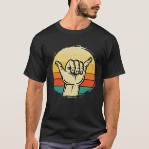 Camiseta Surf de surfboard para surfboard com sinal de mão 