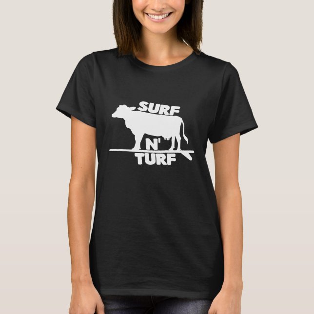 Camiseta Surf N Turf Cow Surfing (Frente)