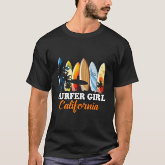 Camiseta Surfando de Prancha na Praia da Califórnia Verão