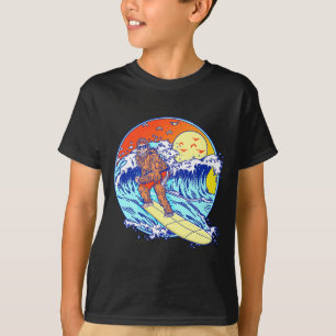 Camiseta Surfando no Bigfoot Praia Divertida Sasquatch Surf