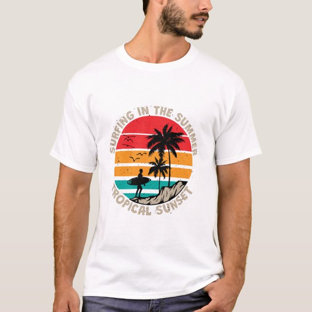 Camiseta Surfando no Verão (Frente)