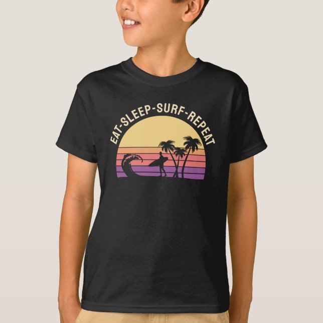 Camiseta Surfar em Retro (Frente)