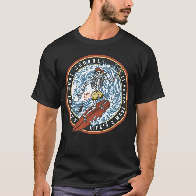 Camiseta Surfe - A vida é uma onda que pega T-Shirt (Frente)