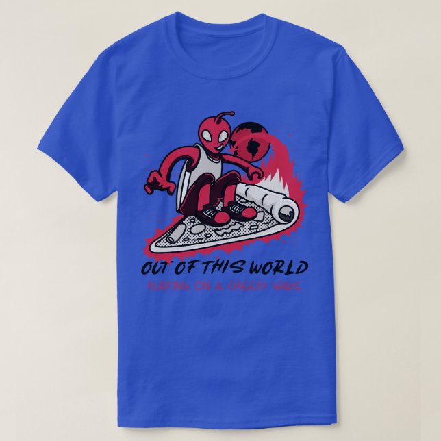 Camiseta Surfer Out of the world montando uma pizza (Frente do Design)