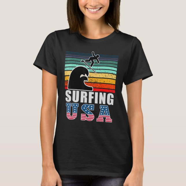 Camiseta Surfing USA Sports Team Patriótico American Sport  (Frente)