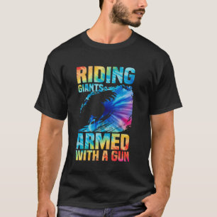 Camiseta Surfismo de Grandes Ondas Montando Gigantes Design