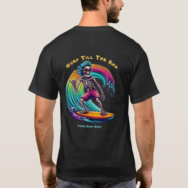 Camiseta Surfista De Esqueleto Andando Uma Onda (Verso)