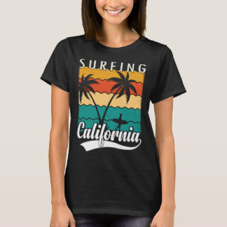 Camiseta Surfista Vintage Surf Retrô Praia Férias de Verão