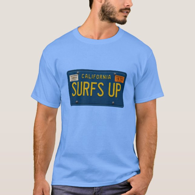 Camiseta Surfs Up Retro 1969 California License Plate Surf (Frente)