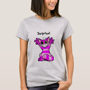 Camiseta Surpresa mais amável? Gato engraçado dos desenho