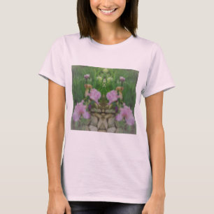Camiseta Surreal Fantasy Iris Floral Path