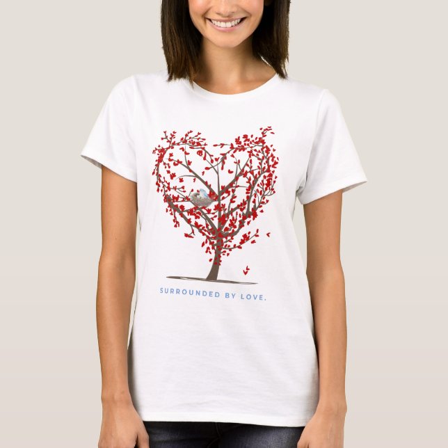 Camiseta Surrounded by love (Frente)