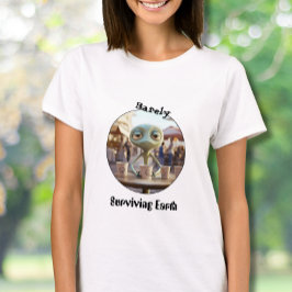 Camiseta Surviving earth alien coffee drinker