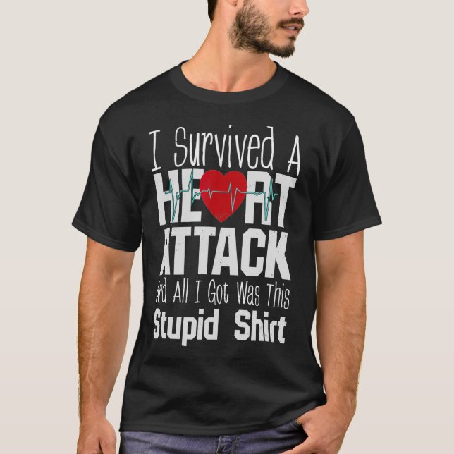 Camiseta Survivor de Ataque Cardíaco T-Shirt Red Art Heartb (Frente)