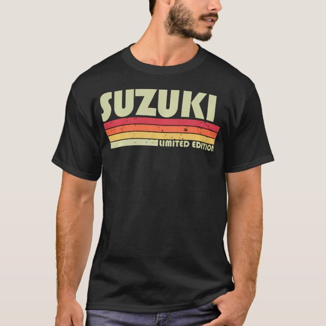 Camiseta Suzuki Retro Vintage Nome Japonês (Frente)