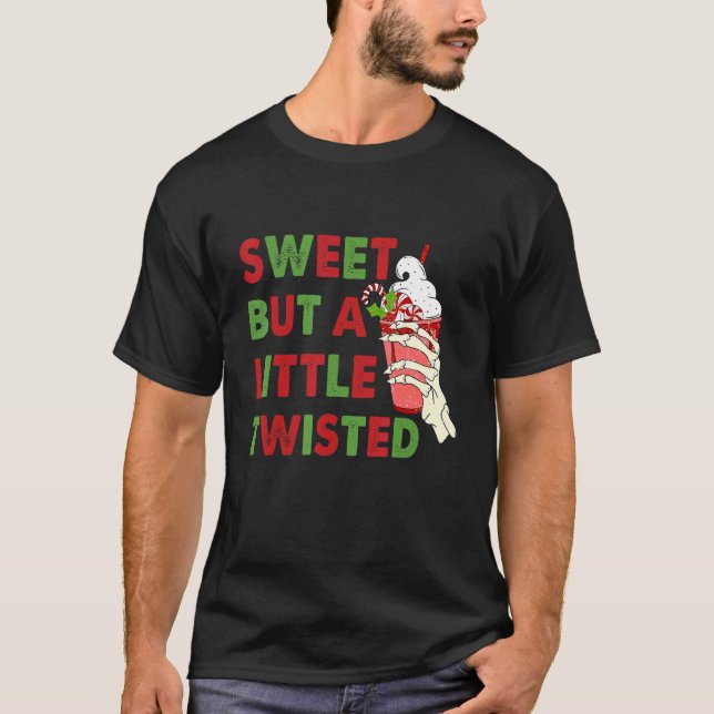 Camiseta Sweet But A Little Twisted Funny Latte Skeleton Ch (Frente)