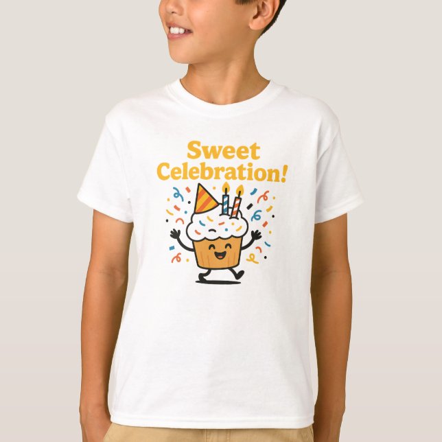 Camiseta Sweet Celebration Cute Chocolate Cupcake Design (Frente)