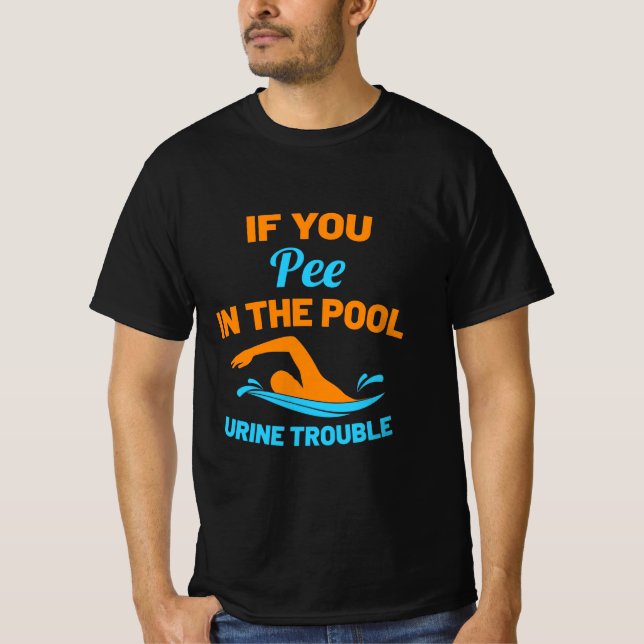 Camiseta Swimmer Pee Na Piscina (Frente)