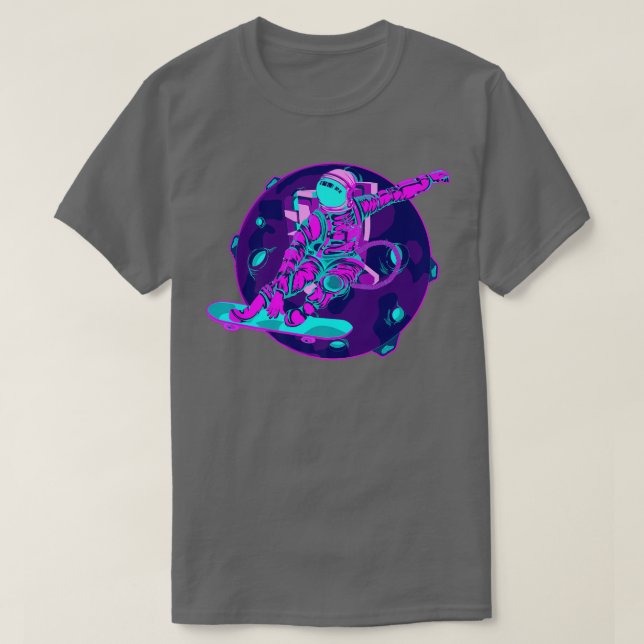 Camiseta Synthwave Moon Space 80s Vaporwave Skateboarding A (Frente do Design)