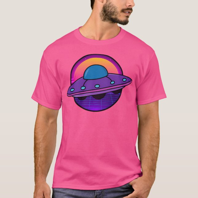 Camiseta Synthwave Ufo (Frente)
