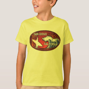 Camiseta T amarelo da arte do surfista dos meninos de San