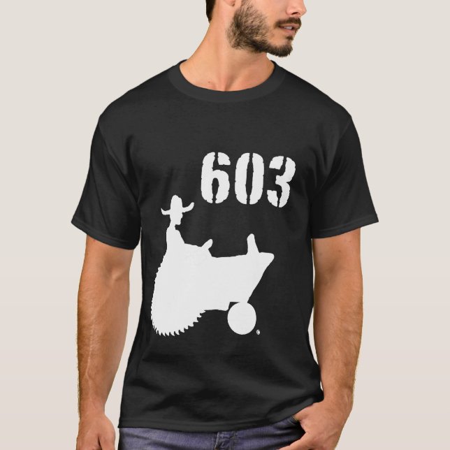 Camiseta T da obscuridade 603 (Frente)