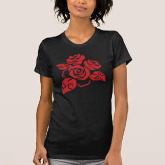 Camiseta T das rosas vermelhas