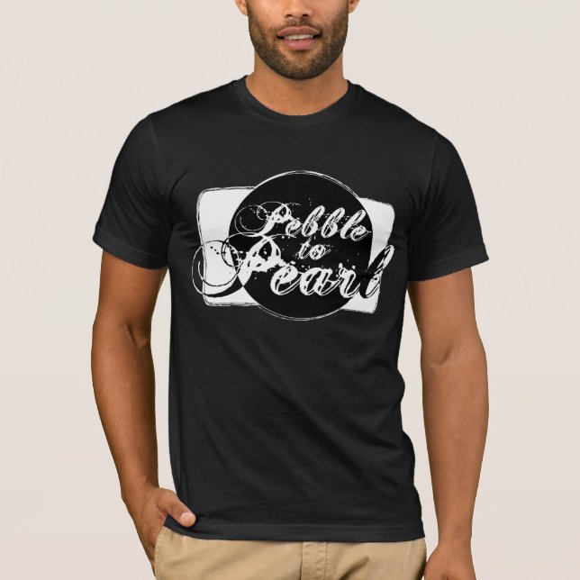 Camiseta T de preto básico com logotipo (Frente)